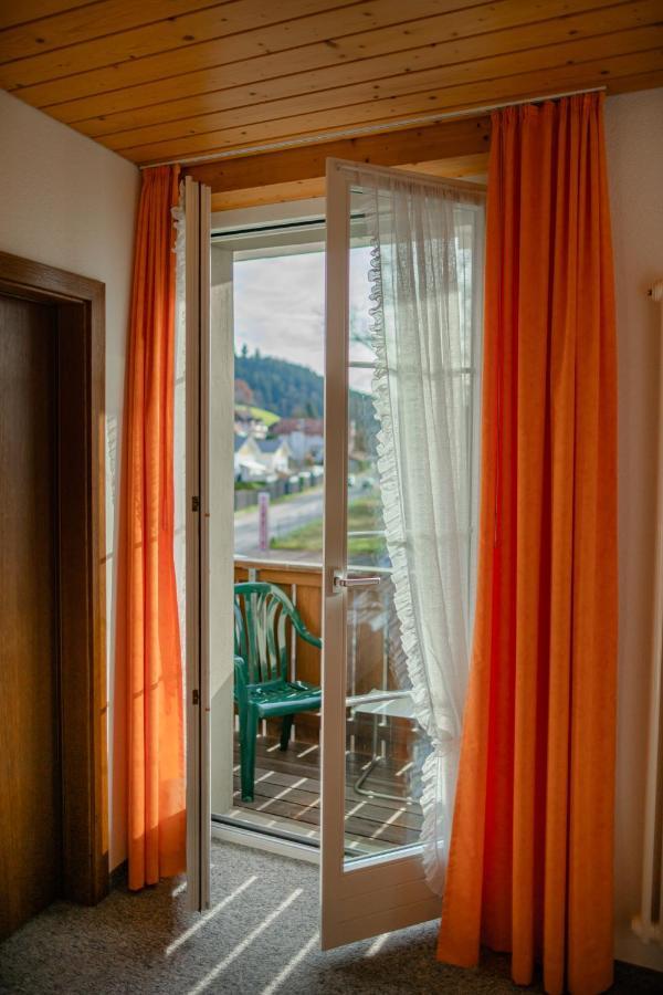 Hotel Restaurant Bad Gutenburg Lotzwil Esterno foto